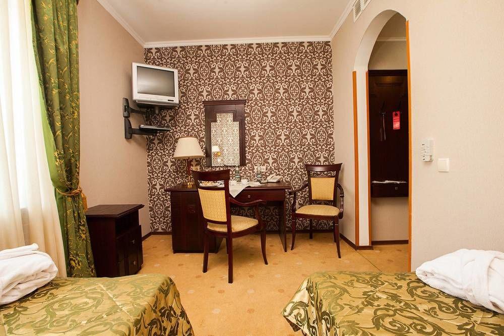 "Rush Hotel" Astana Exterior photo