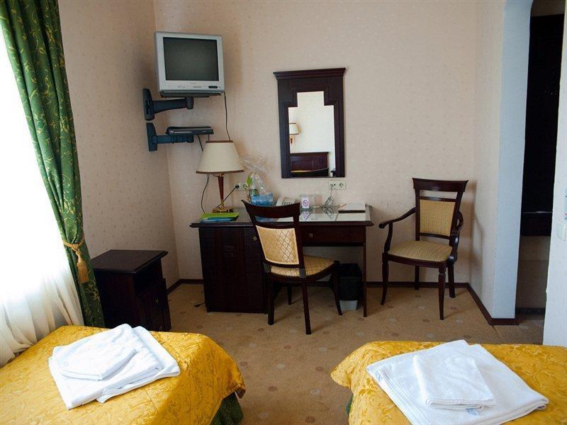"Rush Hotel" Astana Exterior photo